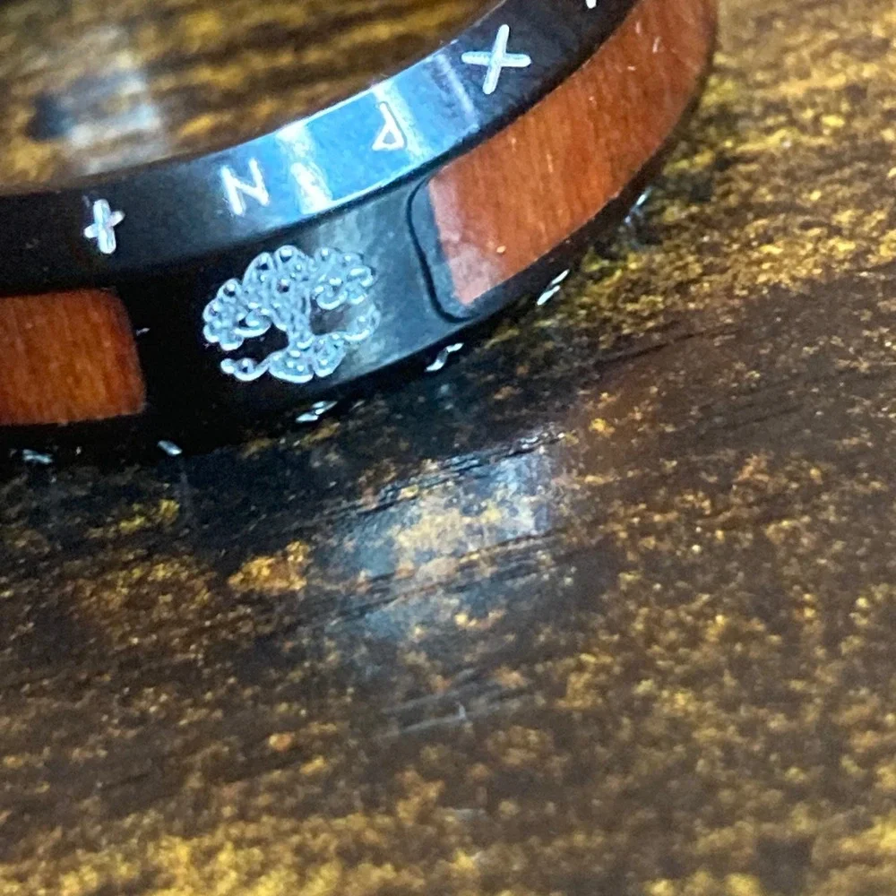 Mens‎ Yggdrasil World Tree Ring Wood Inlay Viking Runes Black Band Size 13